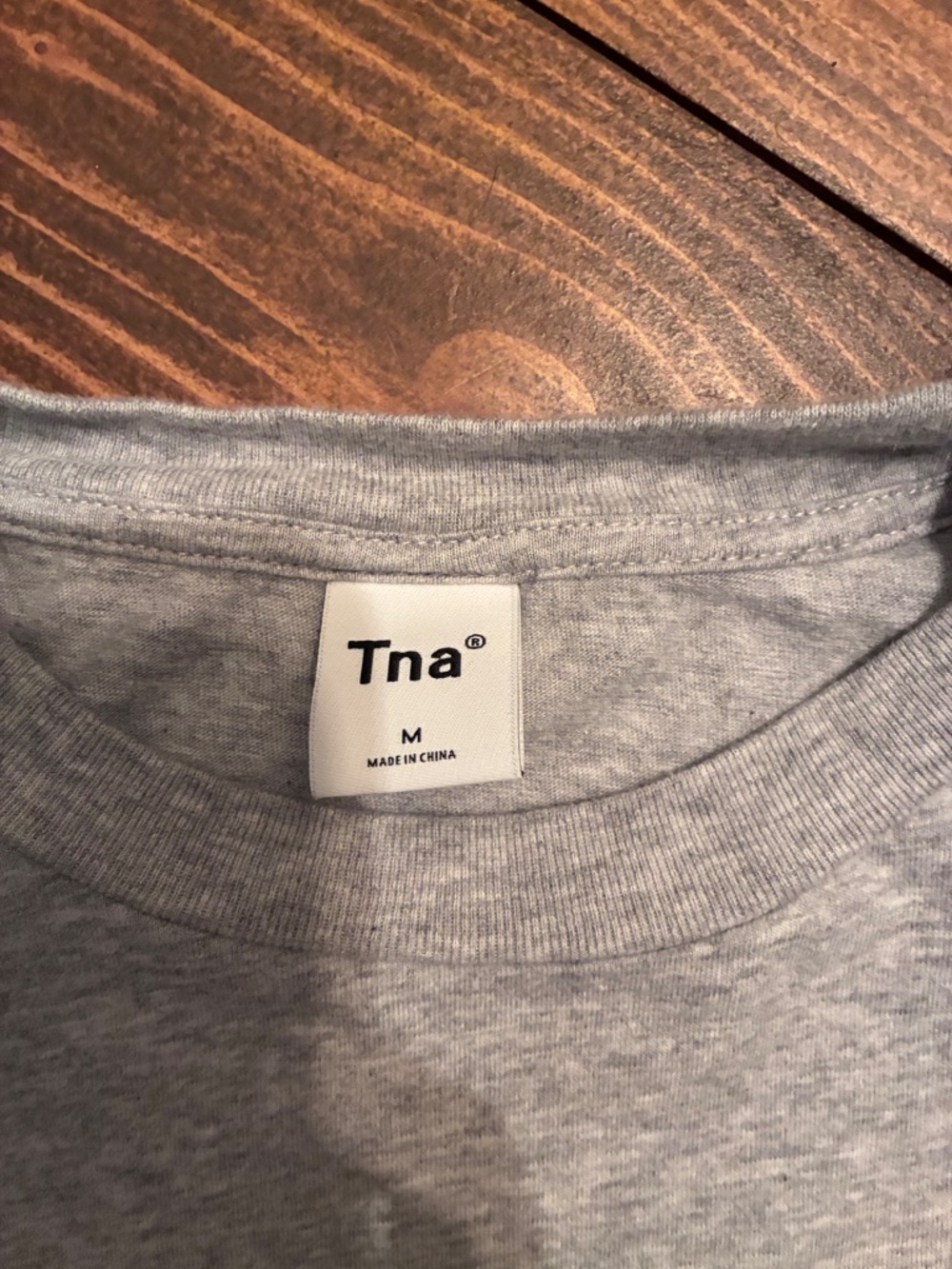 Grey crop top - Picture 2 of 2